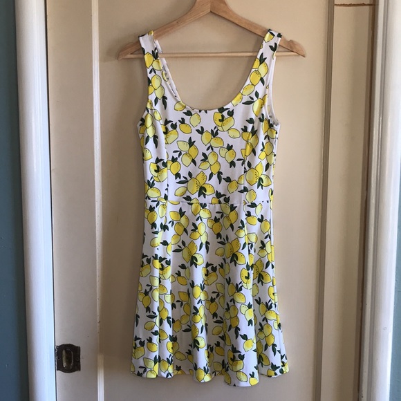 H&M Divided lemon print skater dress - Picture 1 of 7